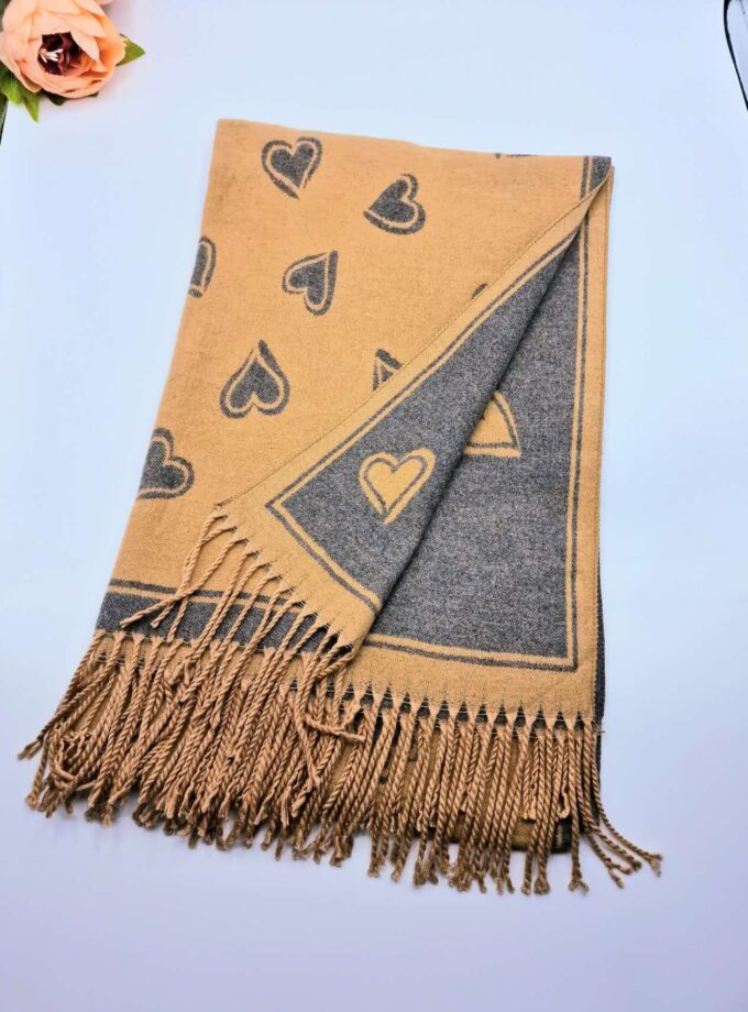 Cute Hearts Pattern Scarf