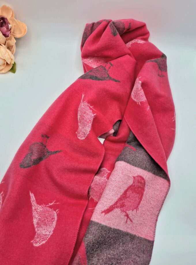 Robin Bird Scarf
