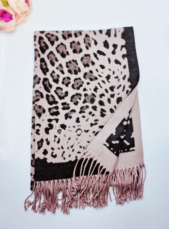 Trendy Leopard Pattern