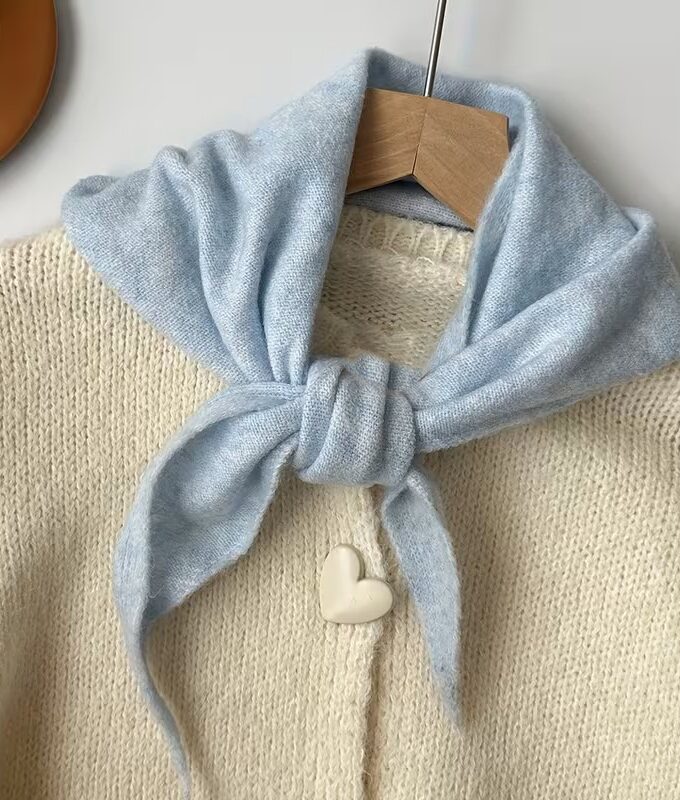 Triangle neckerchief scarf