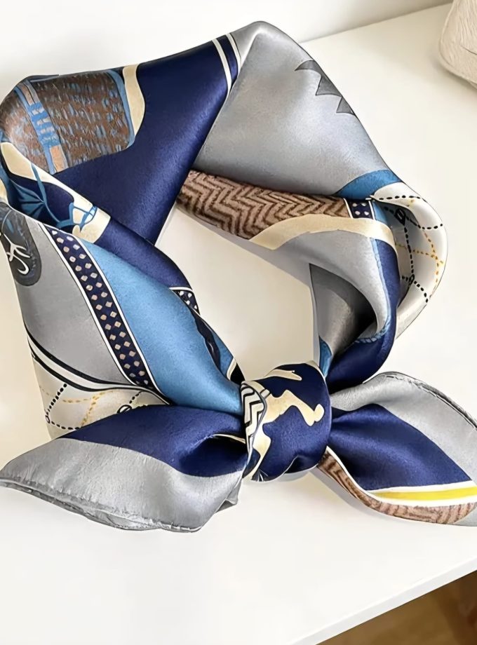 Silky Retro Light Luxury Women'S Small Square Scarf